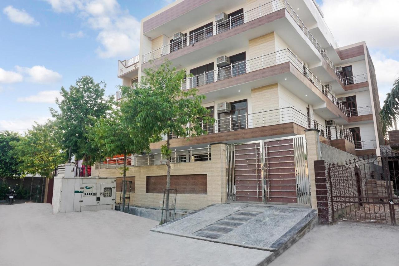Hotel O Quadis Νόιντα Εξωτερικό φωτογραφία