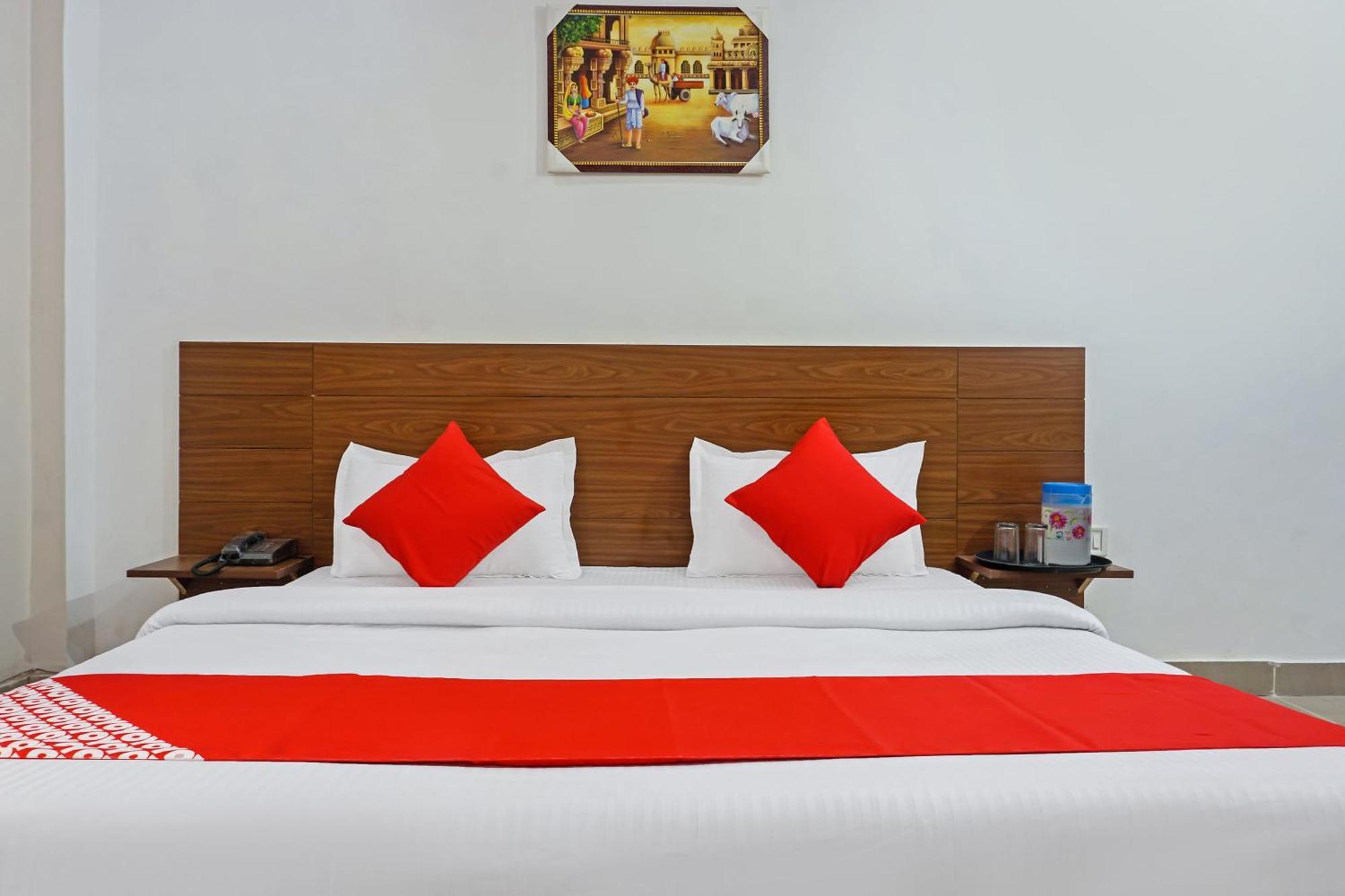 Hotel O Quadis Νόιντα Εξωτερικό φωτογραφία